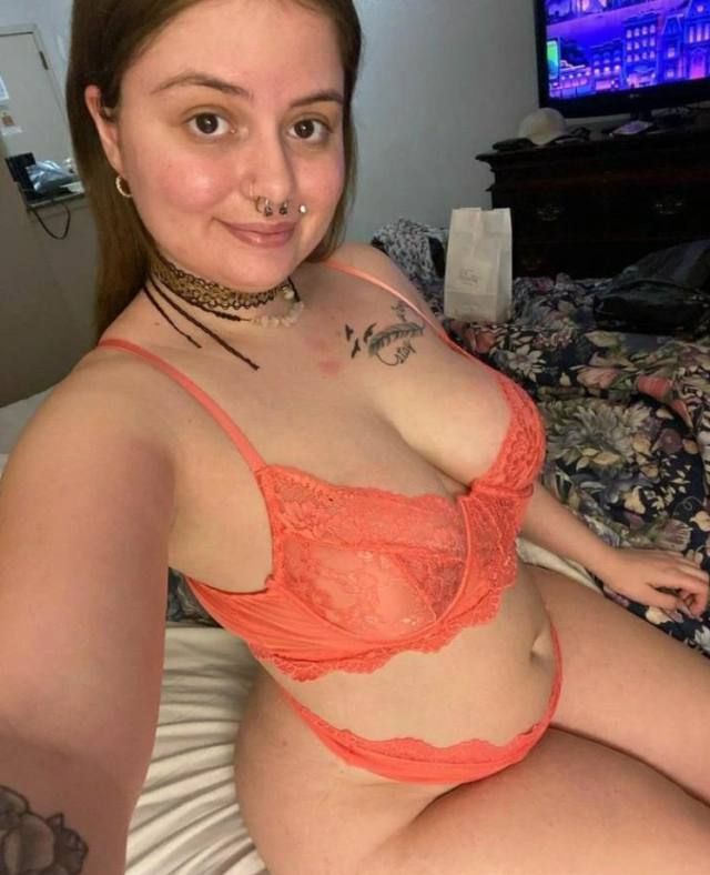 Services    : SWEET ASS👅MASSIVE SQUIRT 👅GIRL 💯 ALWAYS AVAILABLE FOR HOOKUP 🍆 NAUGHTY FUN 💋 Incalls and outcall# +1 (662) 436- - Image 2